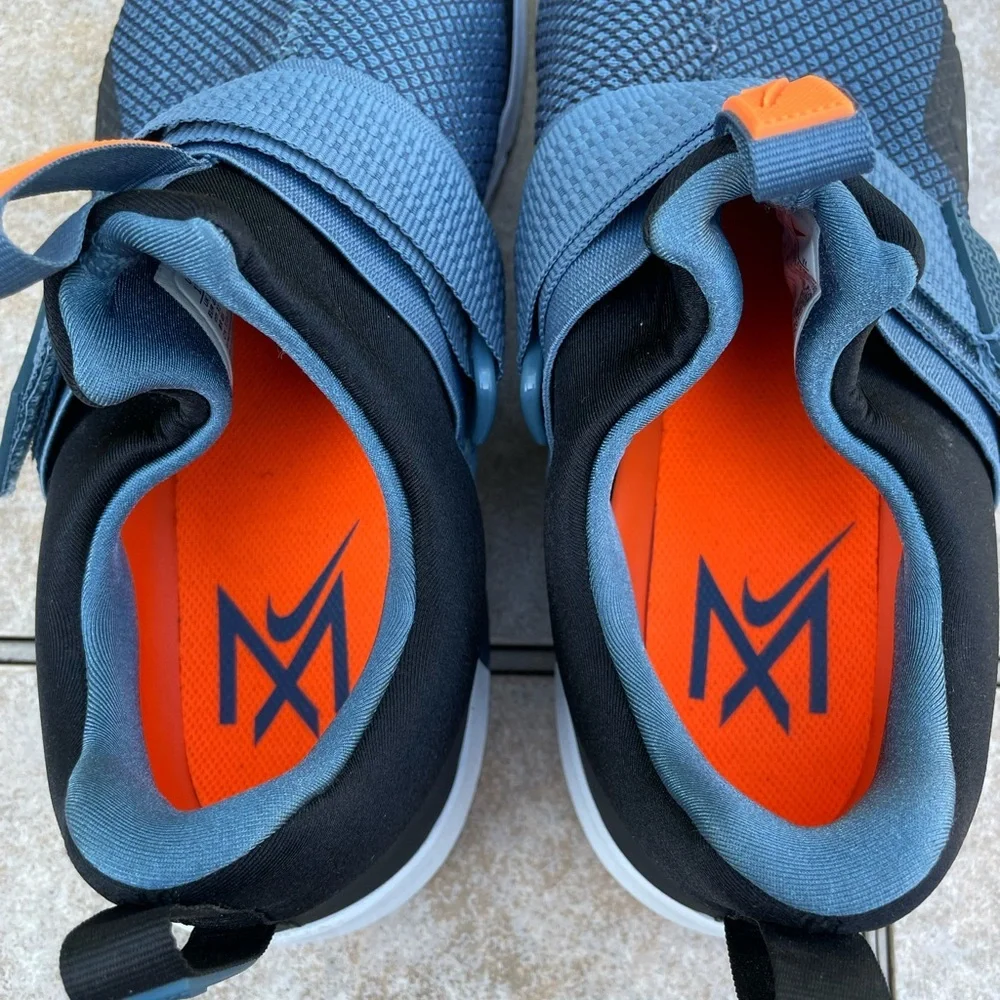 Nike Melton Sports training shoes
